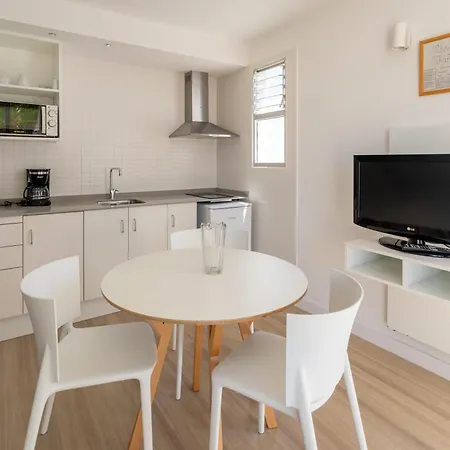 Coral California - Adults Only Apartment
